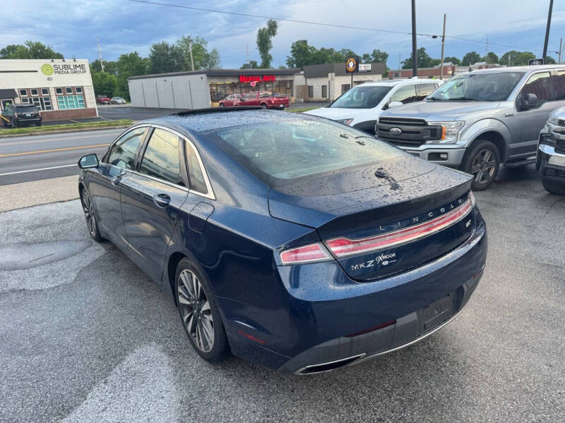 2017 Lincoln MKZ Select