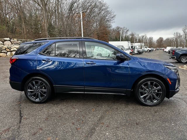 2022 Chevrolet Equinox for sale at Bowman Auto Center in Clarkston, MI