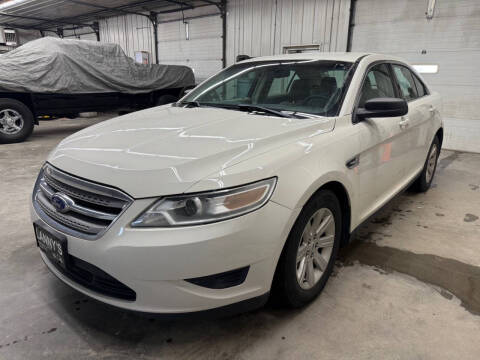 2012 Ford Taurus SE