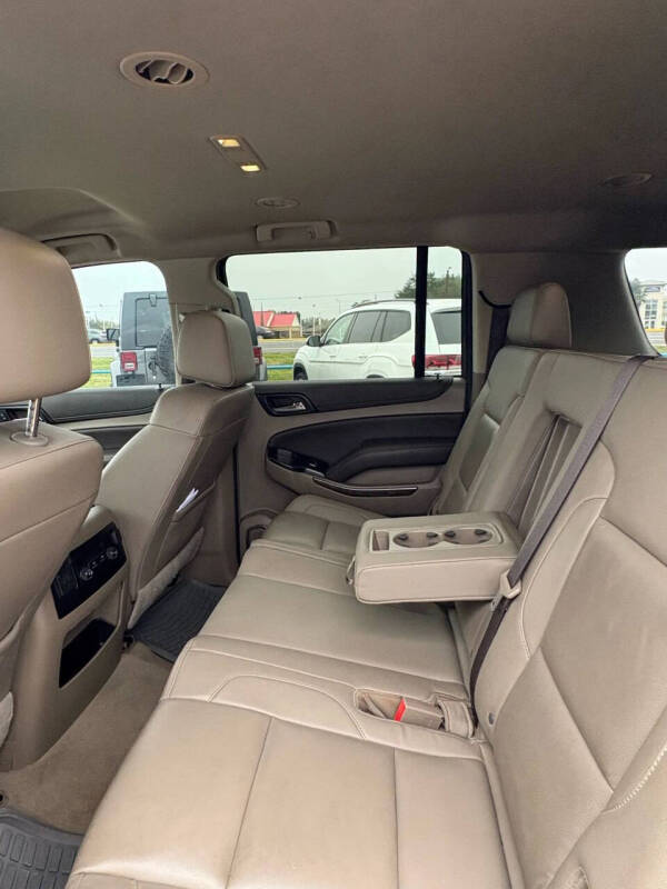 2020 Chevrolet Suburban LT