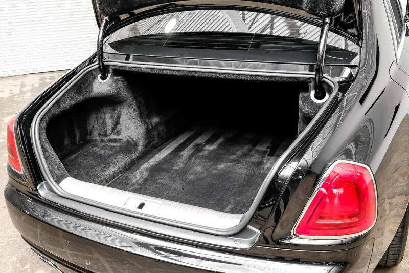 2017 Rolls-Royce Ghost