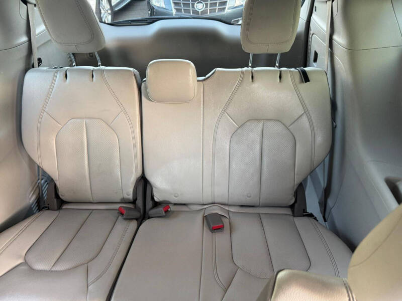 2018 Chrysler Pacifica Touring L