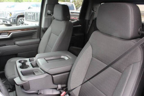 2025 GMC Sierra 1500 SLE