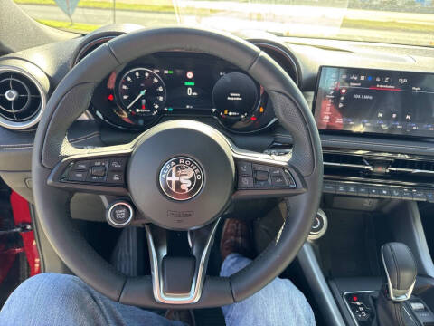 2025 Alfa Romeo Tonale Hybrid