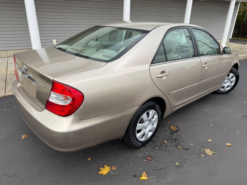 2003 Toyota Camry LE