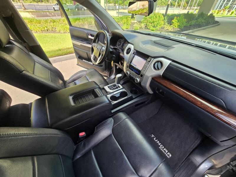 2017 Toyota Tundra Limited