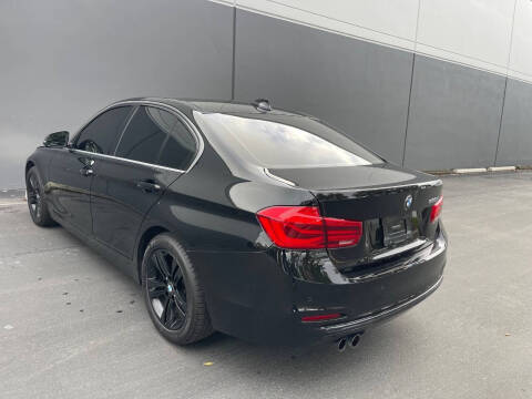 2017 BMW 3 Series 330i