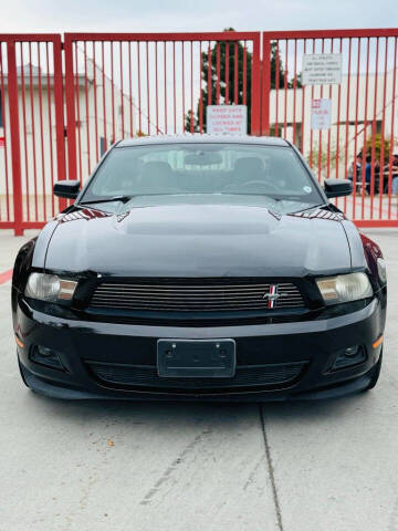 2012 Ford Mustang V6 Premium
