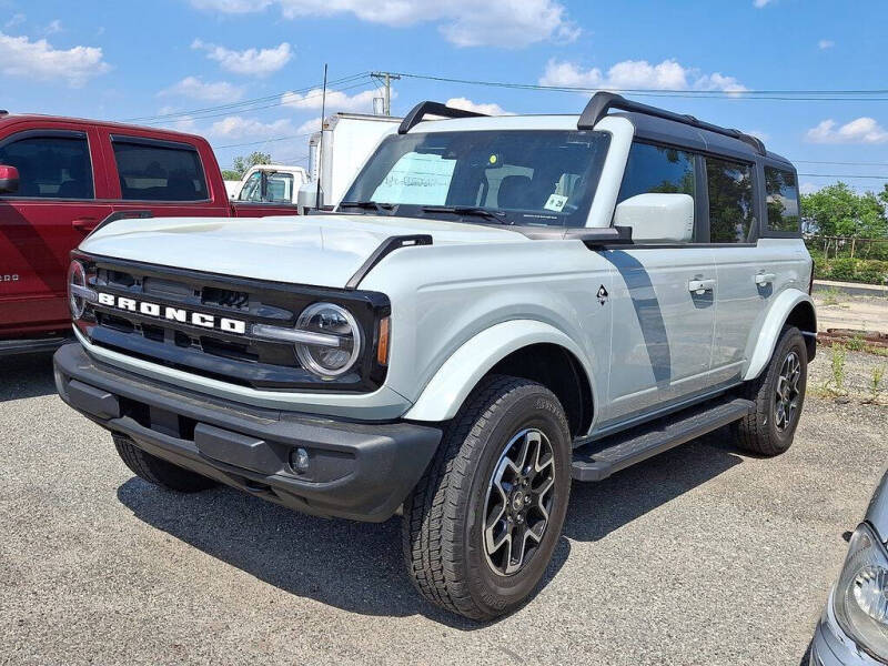 2024 Ford Bronco Outer Banks