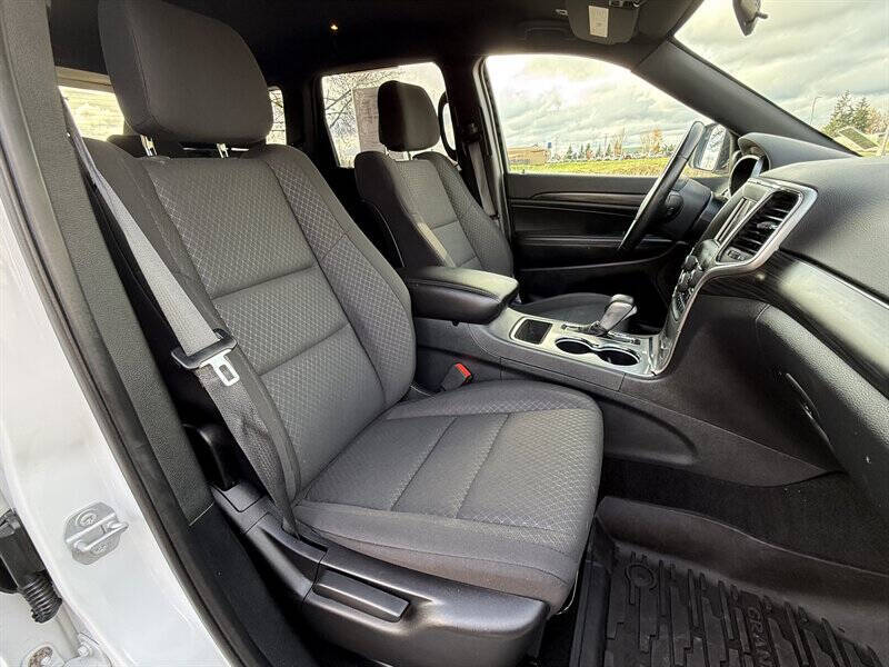 2019 Jeep Grand Cherokee Laredo