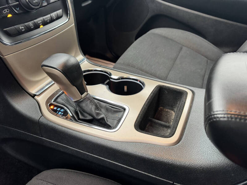 2017 Jeep Grand Cherokee Laredo E