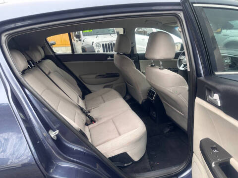 2022 Kia Sportage LX