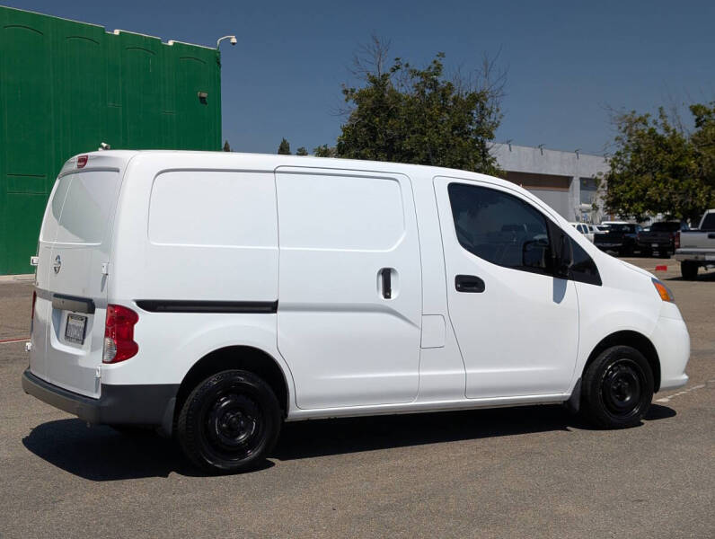 2021 Nissan NV200