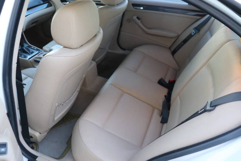 2002 BMW 3 Series 325i