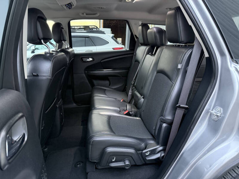 2017 Dodge Journey Crossroad Plus