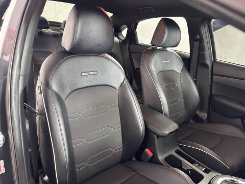 2022 Kia Forte GT Line