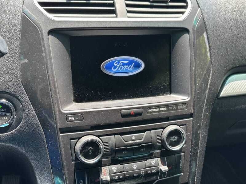2017 Ford Explorer XLT