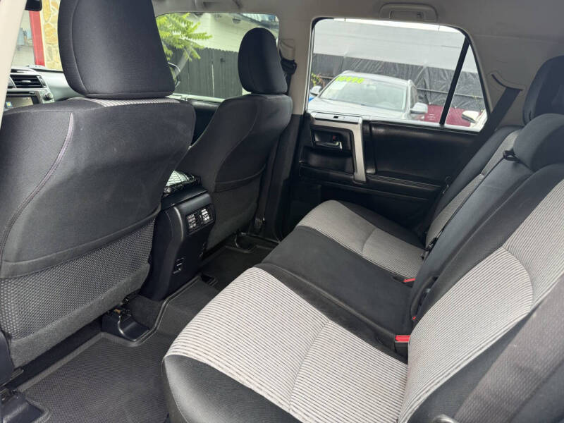 2014 Toyota 4Runner SR5