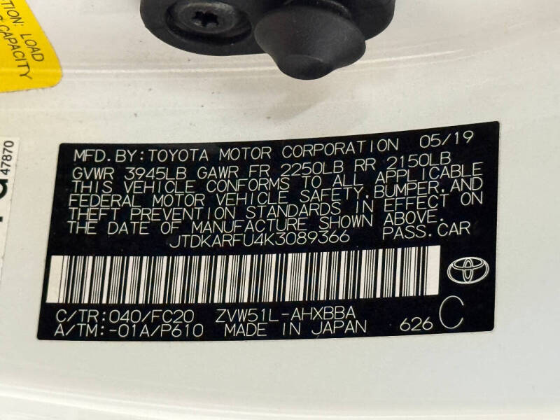 2019 Toyota Prius L Eco