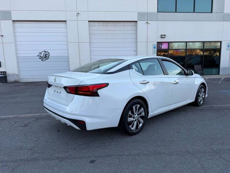 2022 Nissan Altima 2.5 S