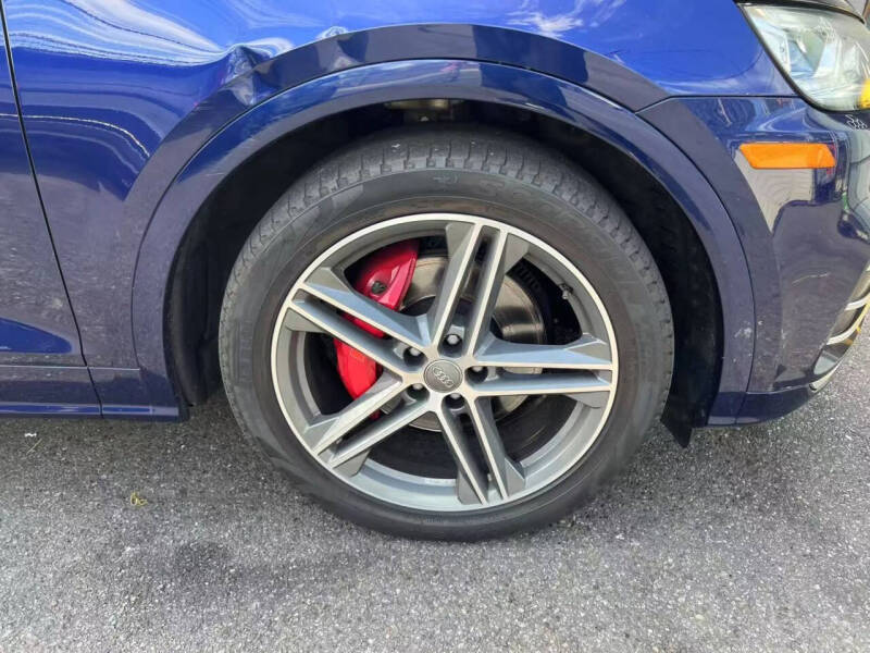 2019 Audi SQ5 3.0T quattro Premium Plus