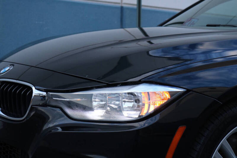 2016 BMW 3 Series 328i