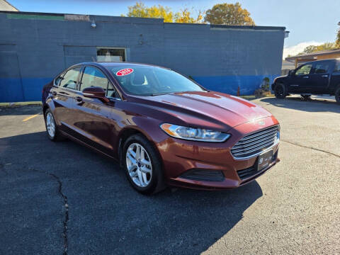 2016 Ford Fusion SE