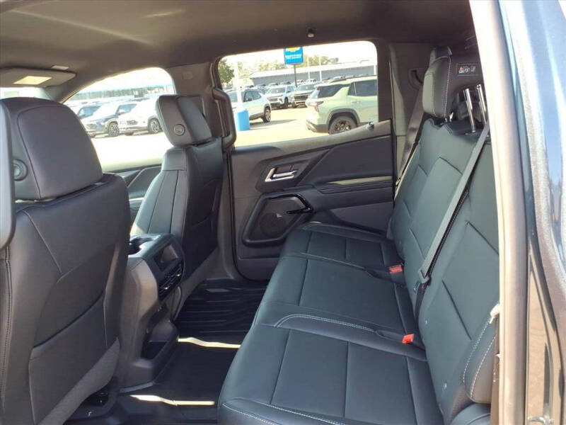 2026 Chevrolet Silverado EV LT