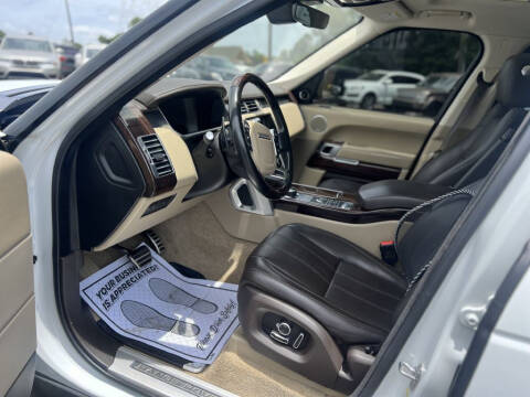 2017 Land Rover Range Rover Supercharged LWB