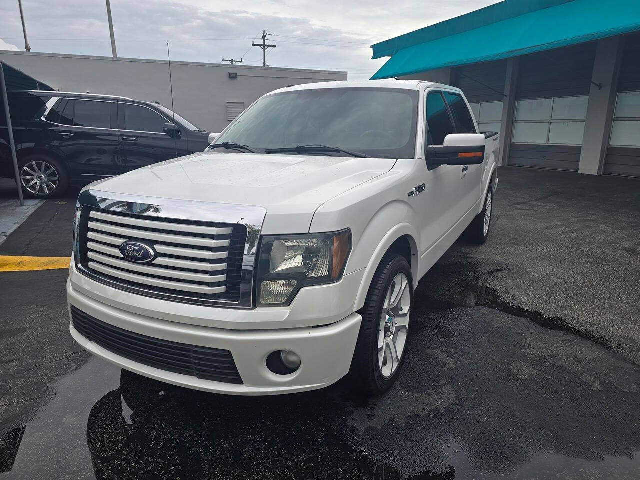 2011 Ford F-150 1