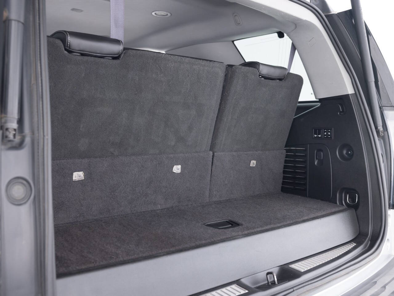 Used Car 2017 Gmc Yukon  Denali 4x4 4dr Suv For Sale Under $30,000 In Coal City, Illinois