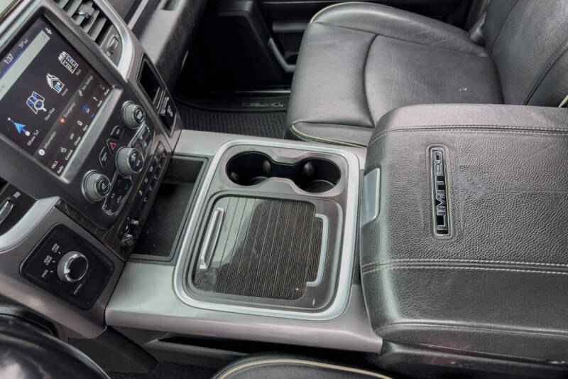 2018 RAM 3500 Laramie Limited