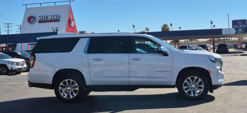 2023 Chevrolet Suburban Premier