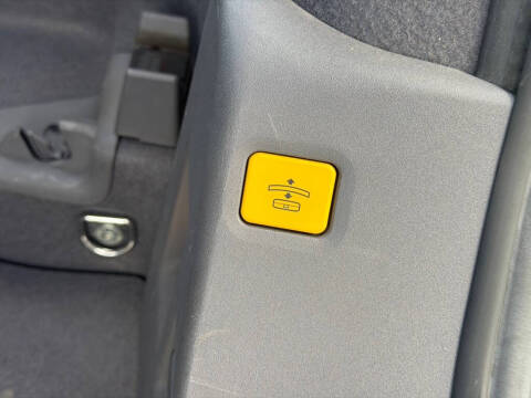 2007 Volvo C70 T5
