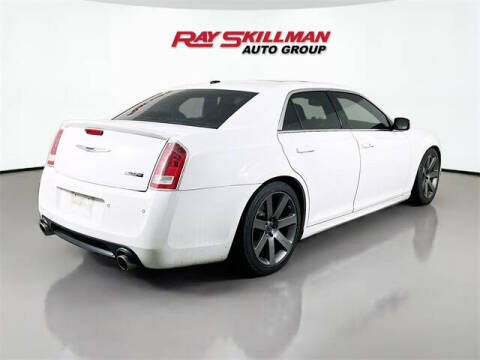 2012 Chrysler 300 SRT8