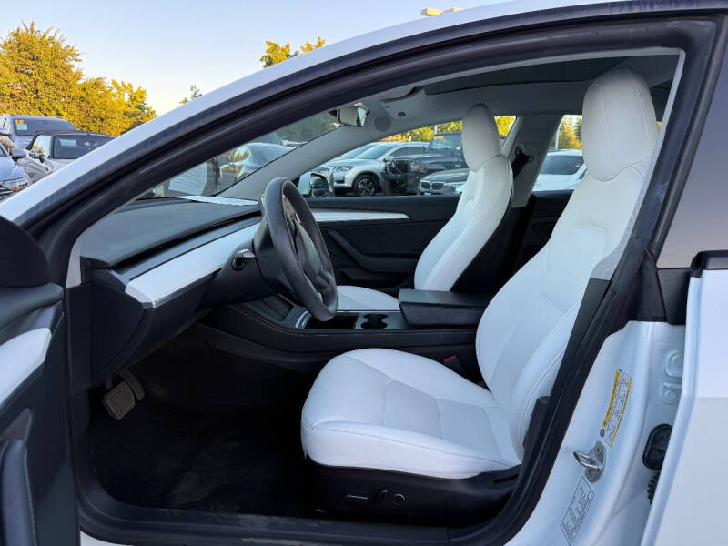 2021 Tesla Model 3 Standard Range Plus
