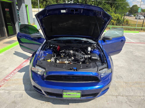 2013 Ford Mustang V6