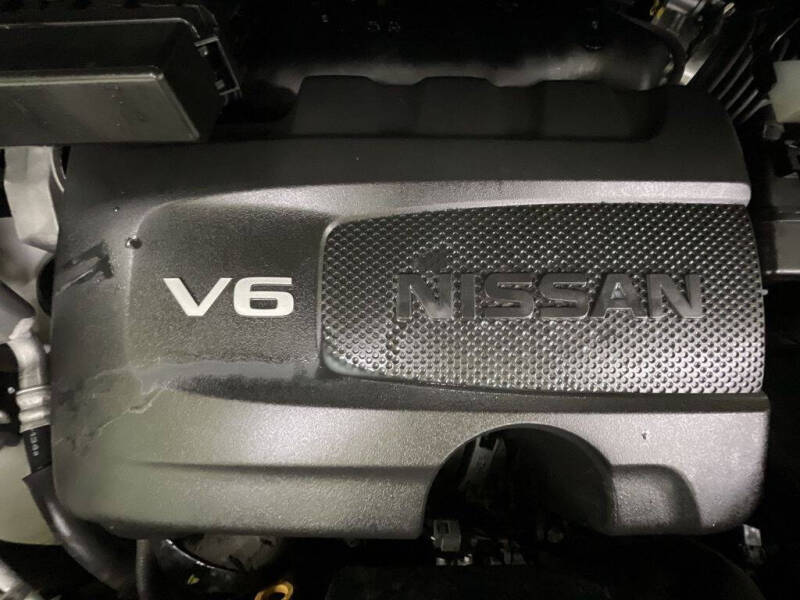 2019 Nissan Pathfinder SL