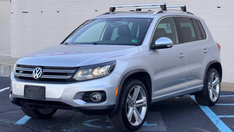 2015 Volkswagen Tiguan for sale at Carland Auto Sales INC. in Portsmouth VA