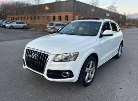 2012 Audi Q5 3.2 quattro Premium Plus