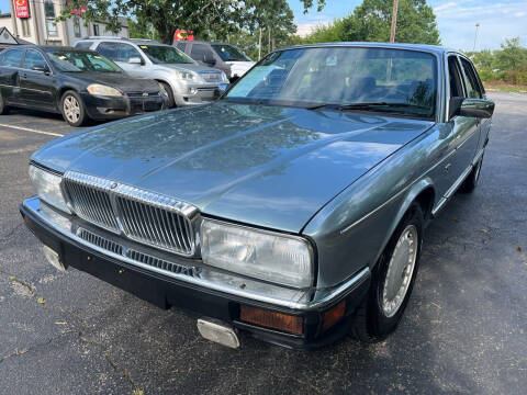 1991 Jaguar XJ-Series for sale at Atlantic Auto Sales in Garner NC