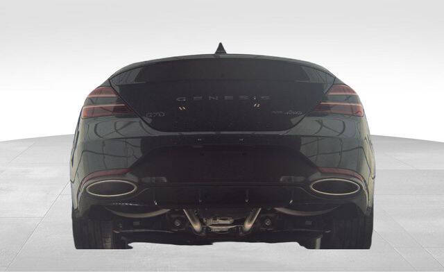 2023 Genesis G70