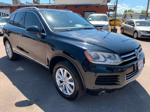 2013 Volkswagen Touareg for sale at BERKENKOTTER MOTORS in Brighton CO
