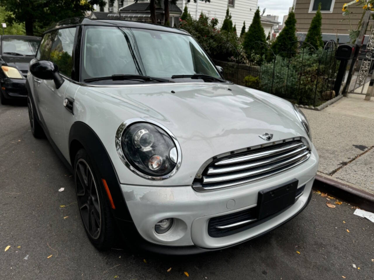 2014 MINI Hardtop for sale at Fauzia's Auto Sales, Inc. in Buchanan, NY