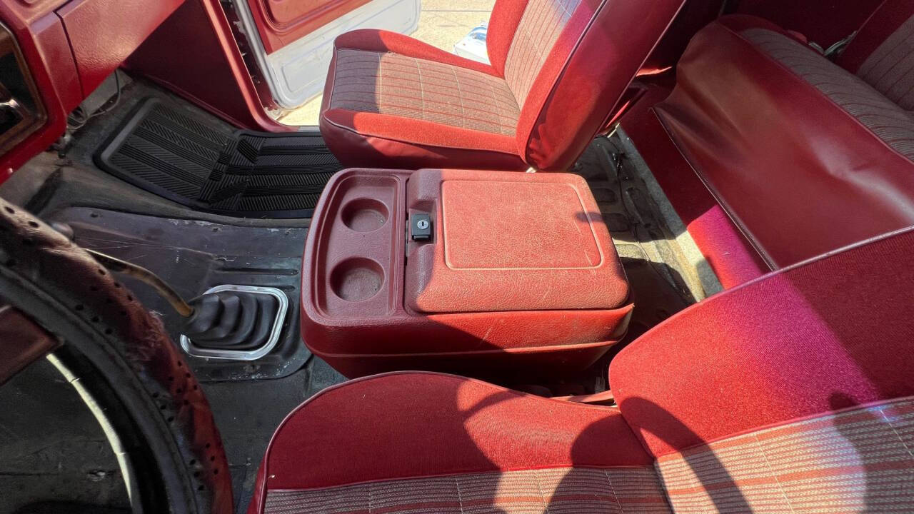 1980 Ford Bronco 24