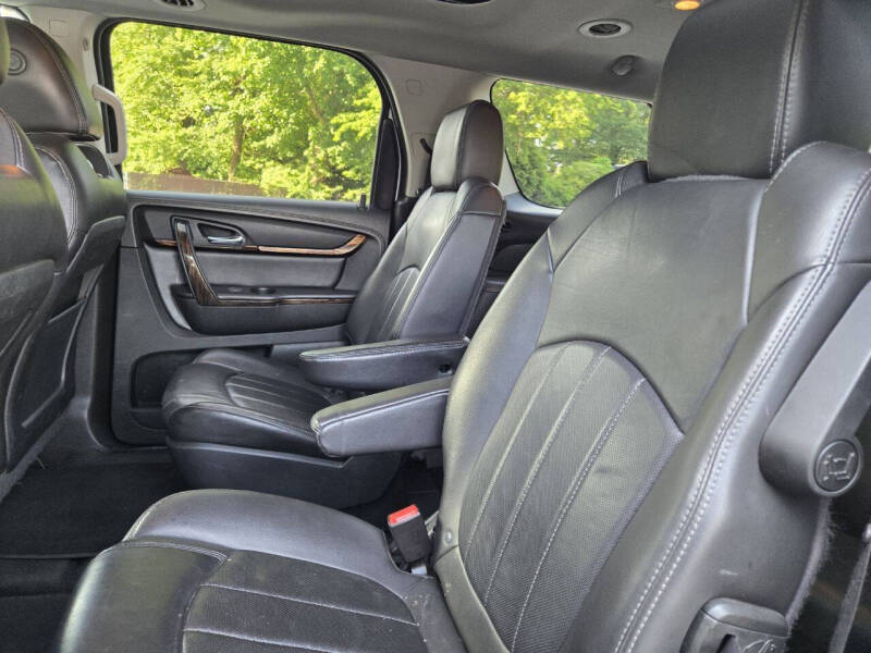 2016 GMC Acadia Denali