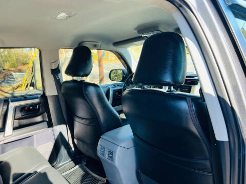 2013 Toyota 4Runner SR5