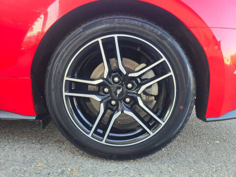 2023 Ford Mustang EcoBoost Premium