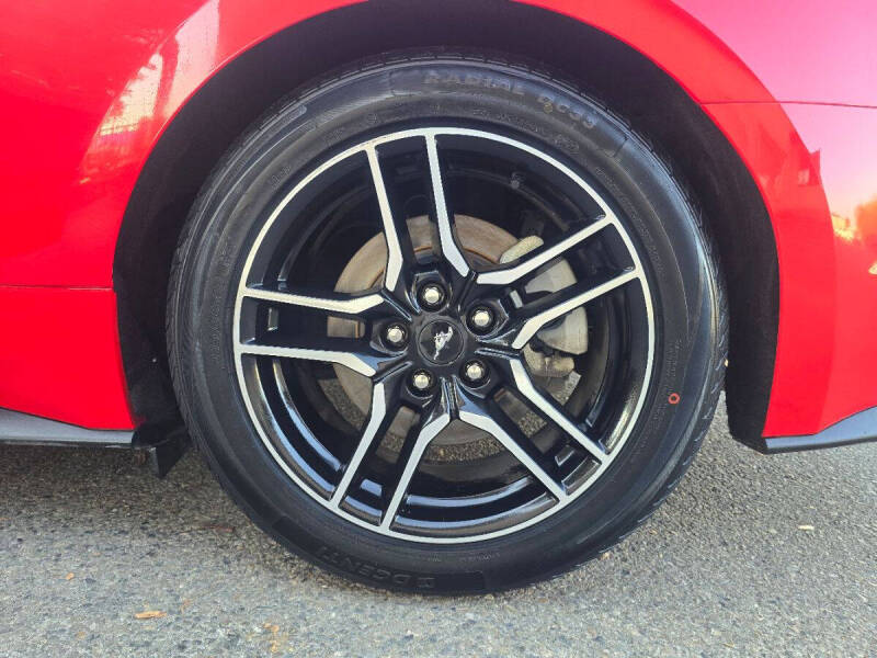 2023 Ford Mustang EcoBoost Premium