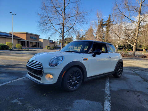 2014 MINI Hardtop for sale at Bay Auto Exchange in Fremont CA